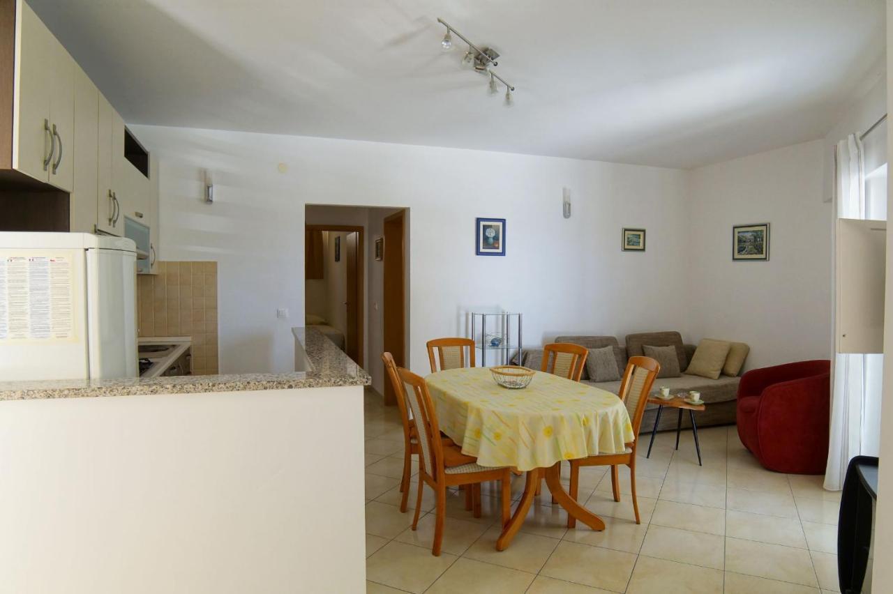 Apartment Darko Подстрана Екстер'єр фото